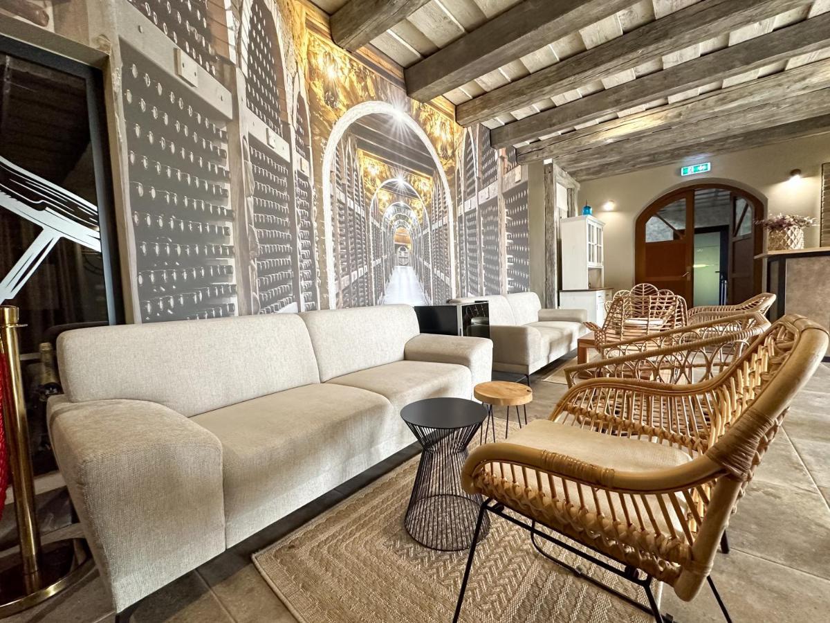 Milia Wine & Event Resort Dunajsky Klatov Ngoại thất bức ảnh